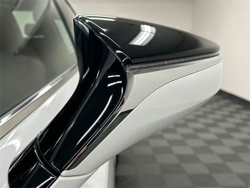 Certified 2025 Lexus IS 300 F Sport image 22