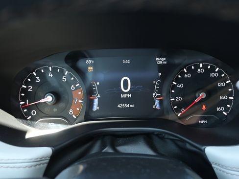 Used 2022 Jeep Compass Limited AWD/4WD image 26