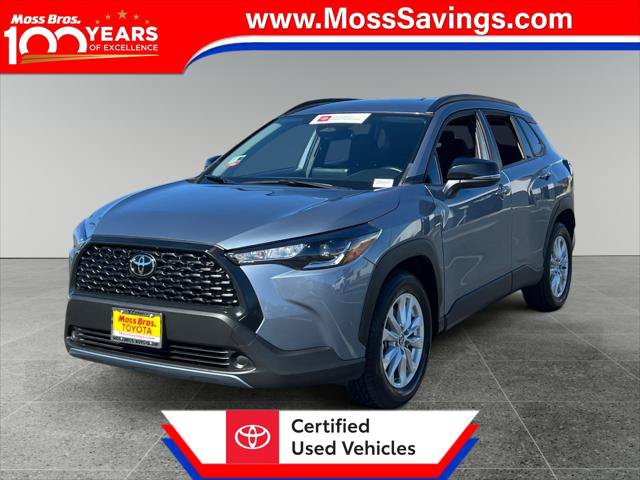 Certified 2025 Toyota Corolla Cross LE FWD image 1