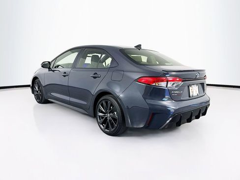 Used 2025 Toyota Corolla SE image 7