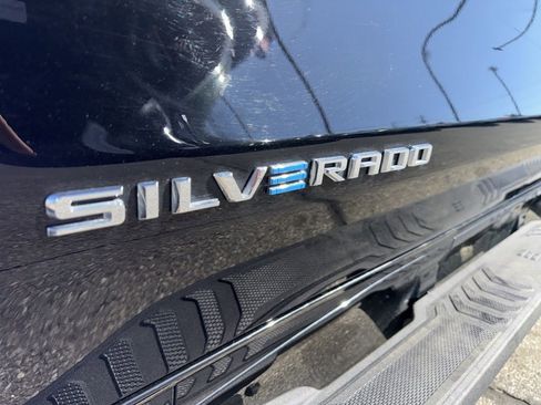 Used 2024 Chevrolet Silverado EV RST image 19