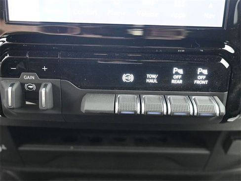 New 2025 RAM 2500 Tradesman image 22