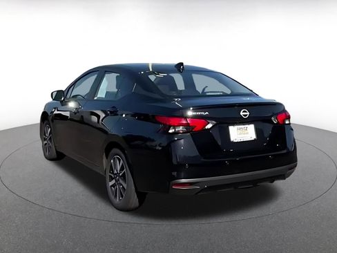 Used 2025 Nissan Versa SV FWD image 10