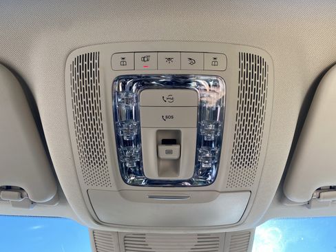 Used 2020 Mercedes-Benz GLS 580 4MATIC image 50