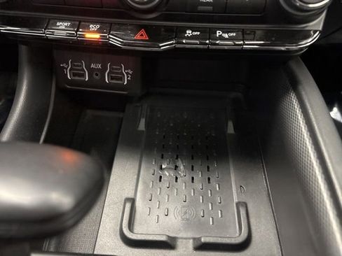 Used 2025 Dodge Durango R/T AWD/4WD image 39