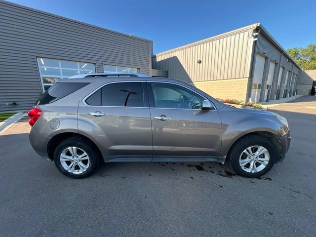 Used 2012 Chevrolet Equinox LTZ AWD/4WD image 4