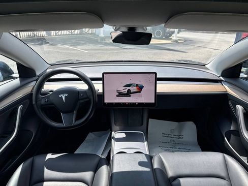Used 2023 Tesla Model 3 Standard Range RWD image 16