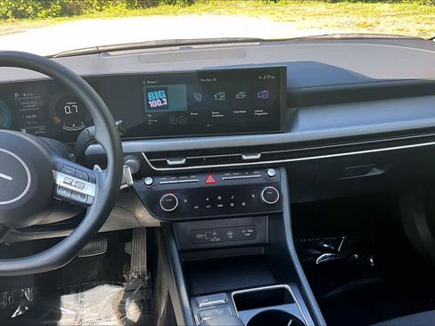 Used 2025 Hyundai Sonata SEL FWD image 7