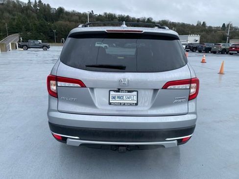 Certified 2020 Honda Pilot Touring image 11