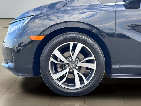 Used 2023 Honda Odyssey Touring image 43