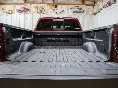 Used 2017 GMC Sierra 2500 Denali AWD/4WD image 8