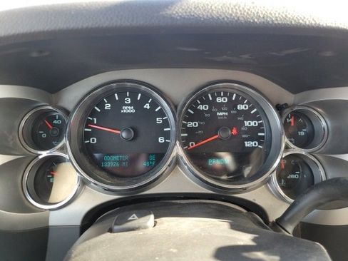 Used 2010 Chevrolet Silverado 1500 LT w/ Regional Value Package image 11