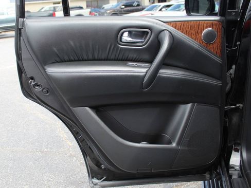 Used 2019 Nissan Armada SL w/ Premium Package RWD image 19