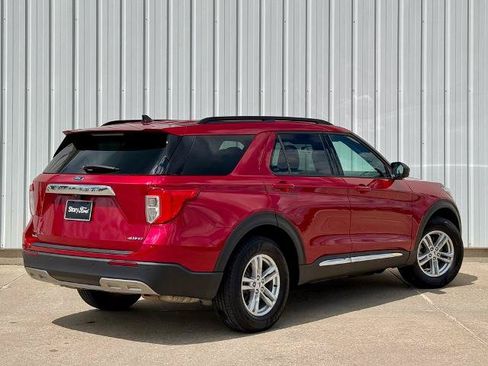Certified 2023 Ford Explorer XLT w/ Equipment Group 202A AWD/4WD image 6