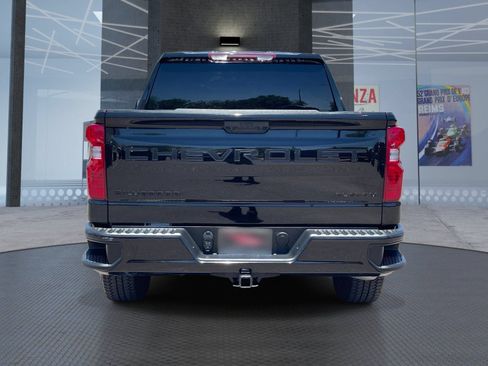 Certified 2024 Chevrolet Silverado 1500 Custom w/ Turbomax Blackout Package AWD/4WD image 5