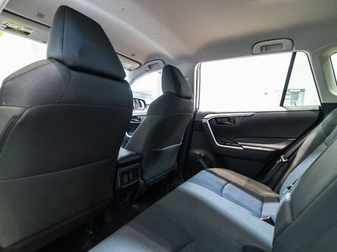 Certified 2025 Toyota RAV4 LE AWD/4WD image 14