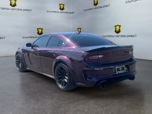 Used 2021 Dodge Charger Scat Pack RWD image 3