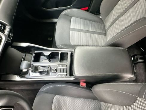 Used 2023 Kia Sorento LX FWD image 22