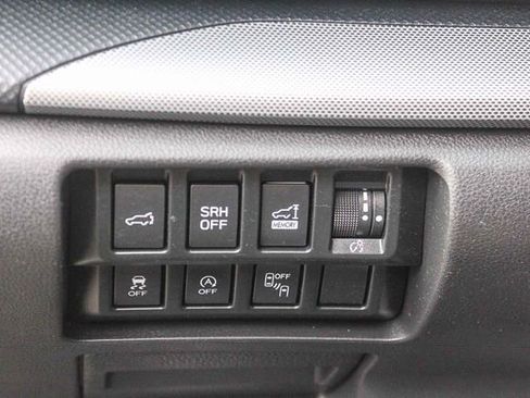 Used 2020 Subaru Forester Limited w/ Popular Package #3 AWD/4WD image 30
