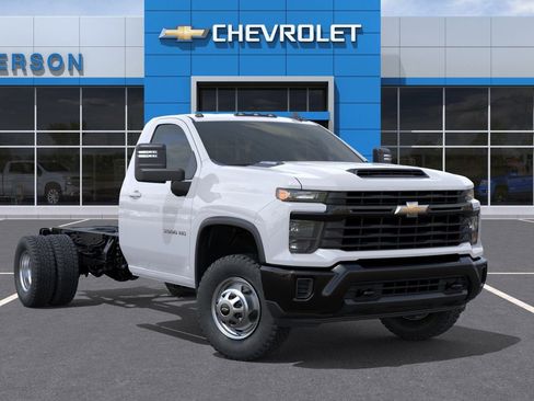 New 2026 Chevrolet Silverado 3500 W/T w/ WT Convenience Package AWD/4WD image 3