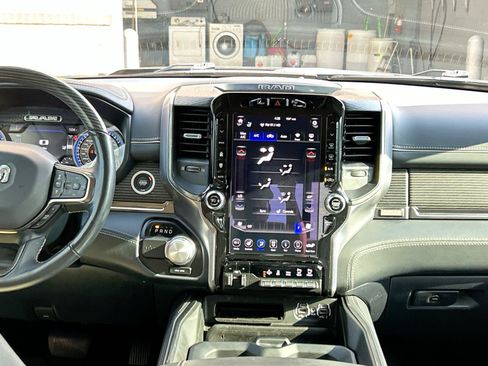 Used 2020 RAM 1500 Limited RWD image 18
