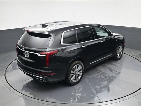 Used 2022 Cadillac XT6 Premium Luxury w/ Technology Package image 32