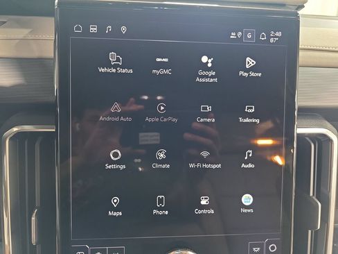 New 2026 GMC Acadia Elevation w/ Elevation Premium Package AWD/4WD image 24