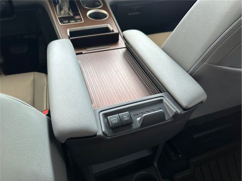 Used 2021 Toyota Sienna XLE w/ XLE Plus Package AWD/4WD image 49