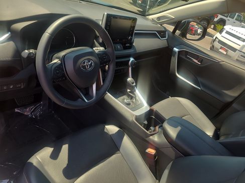 Certified 2019 Toyota RAV4 Limited w/ Advanced Technology Package AWD/4WD image 15