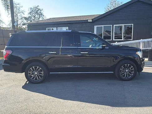 Used 2019 Ford Expedition Max Limited RWD image 9