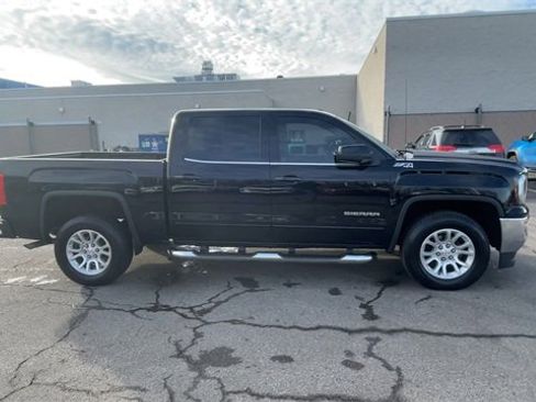 Used 2016 GMC Sierra 1500 SLE w/ SLE Value Package image 9