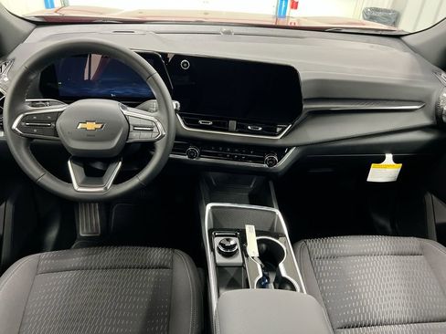 New 2026 Chevrolet Equinox LT FWD image 10