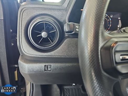 Used 2023 Chevrolet Colorado W/T image 14