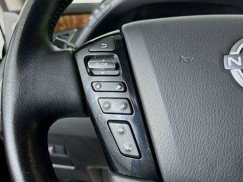 Used 2024 Nissan Armada SL w/ Captain's Chairs Package AWD/4WD image 15