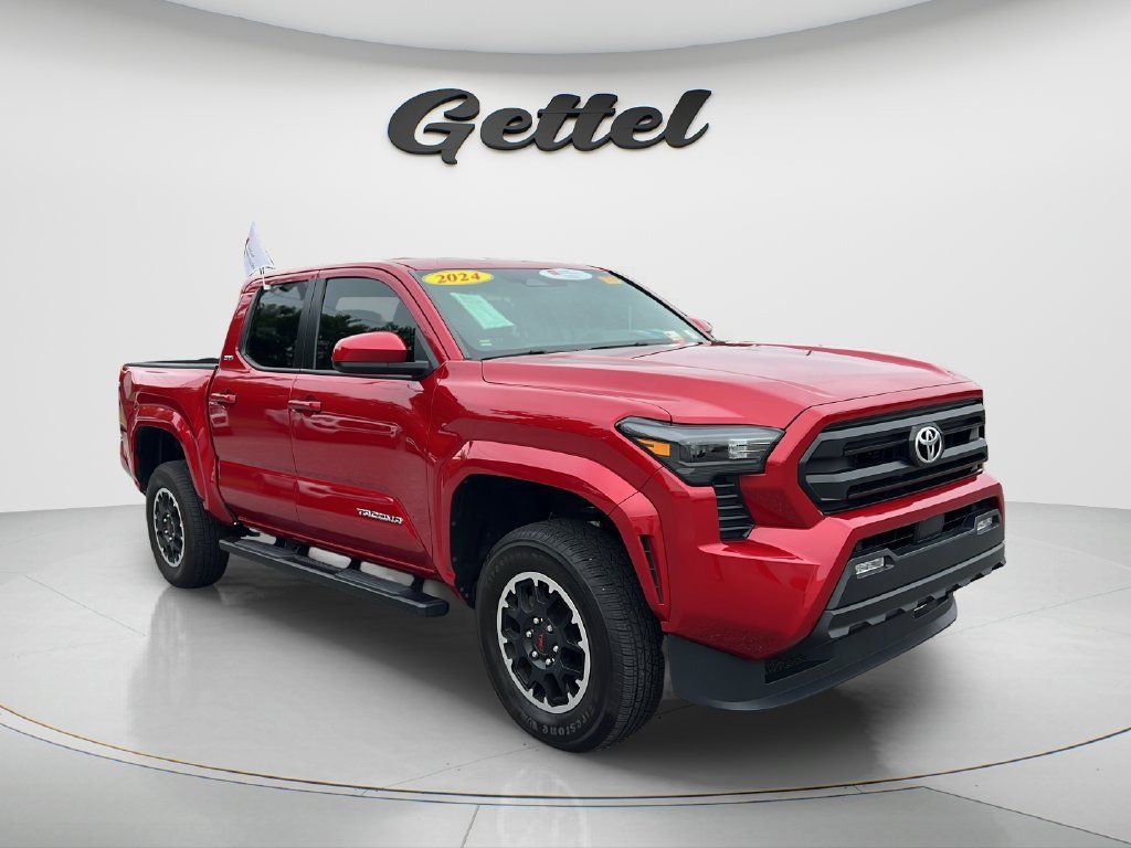 Used 2024 Toyota Tacoma SR5 RWD image 3