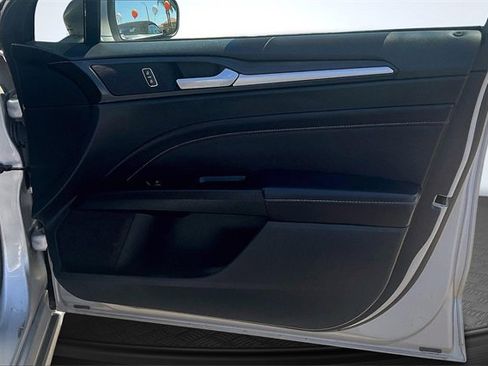 Certified 2019 Ford Fusion Energi Titanium image 23