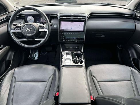 Used 2022 Hyundai Tucson Limited w/ Winter Package image 13