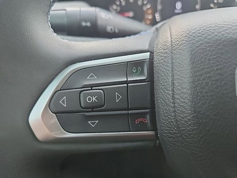 Used 2022 Jeep Compass Latitude image 12