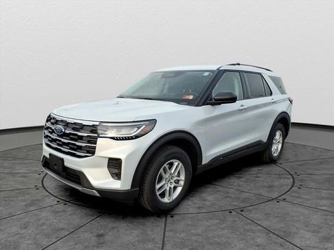 New 2026 Ford Explorer Active image 1
