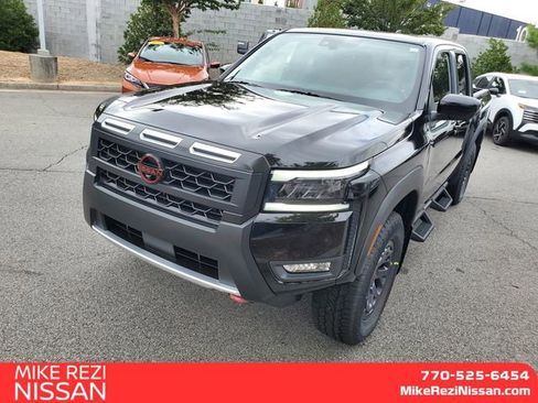 New 2026 Nissan Frontier PRO-4X w/ Pro-4x Convenience Package image 5