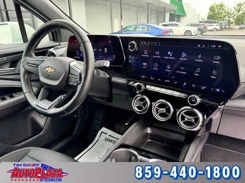 Used 2024 Chevrolet Blazer EV LT AWD/4WD image 46