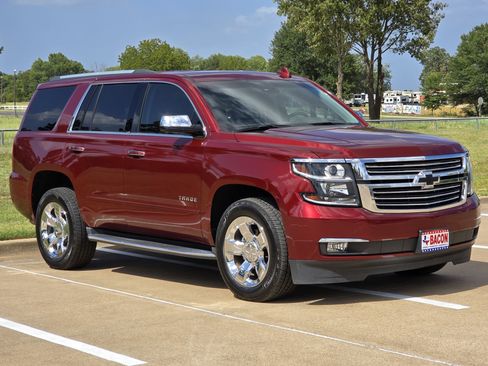 Used 2017 Chevrolet Tahoe Premier RWD image 3