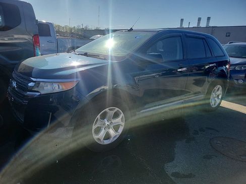Used 2011 Ford Edge SEL w/ 202A Rapid Spec Order Code image 2