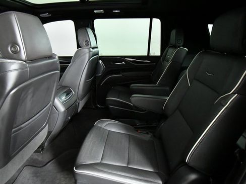 Used 2023 Cadillac Escalade ESV Sport w/ LPO, ONYX Package image 24