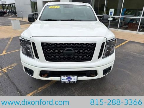 Used 2018 Nissan Titan Platinum Reserve AWD/4WD image 2