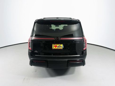 Used 2026 Nissan Armada PRO-4X AWD/4WD image 7