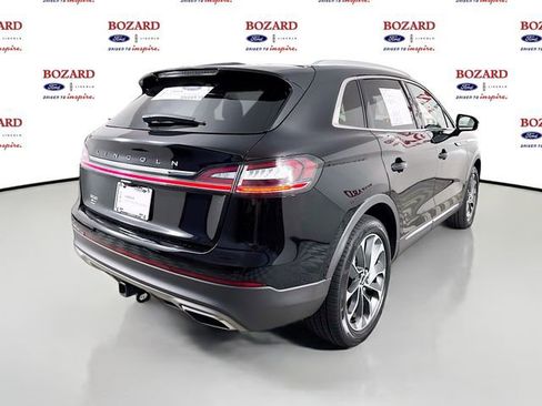 Certified 2023 Lincoln Nautilus Reserve w/ Luxury Package image 8