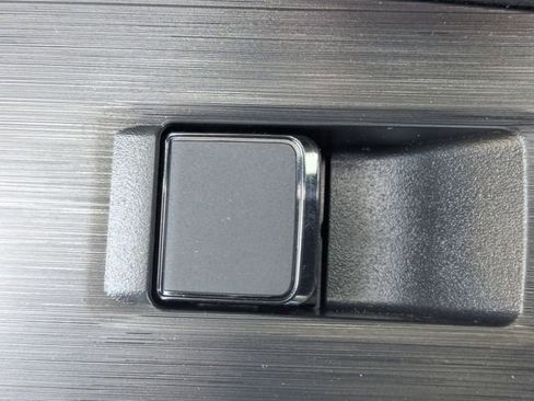 New 2026 Nissan Sentra SR w/ Floor Mat Package FWD image 25