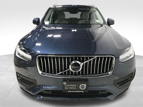 Used 2022 Volvo XC90 T5 Momentum w/ Climate Package AWD/4WD image 3