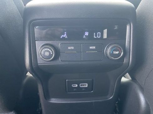 Used 2022 GMC Acadia SLE AWD/4WD image 20